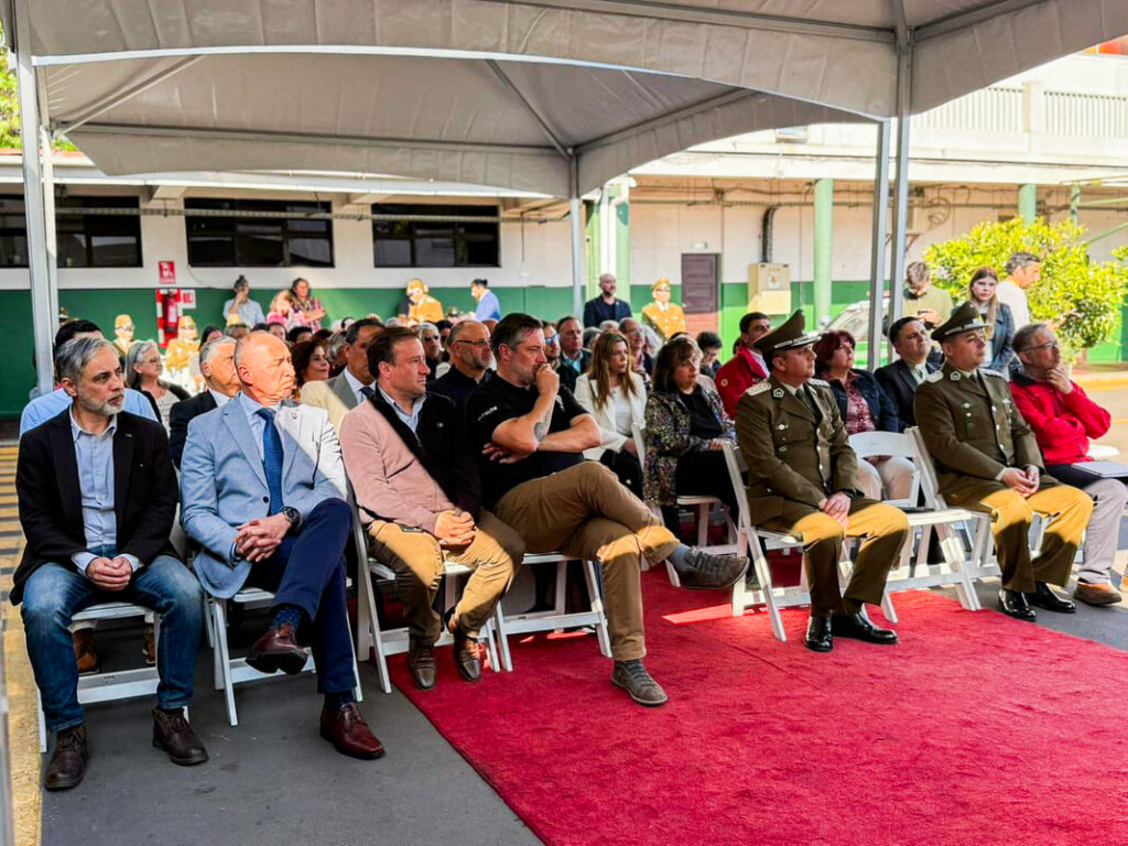 Sichel respalda plan de seguridad de Evelyn Matthei