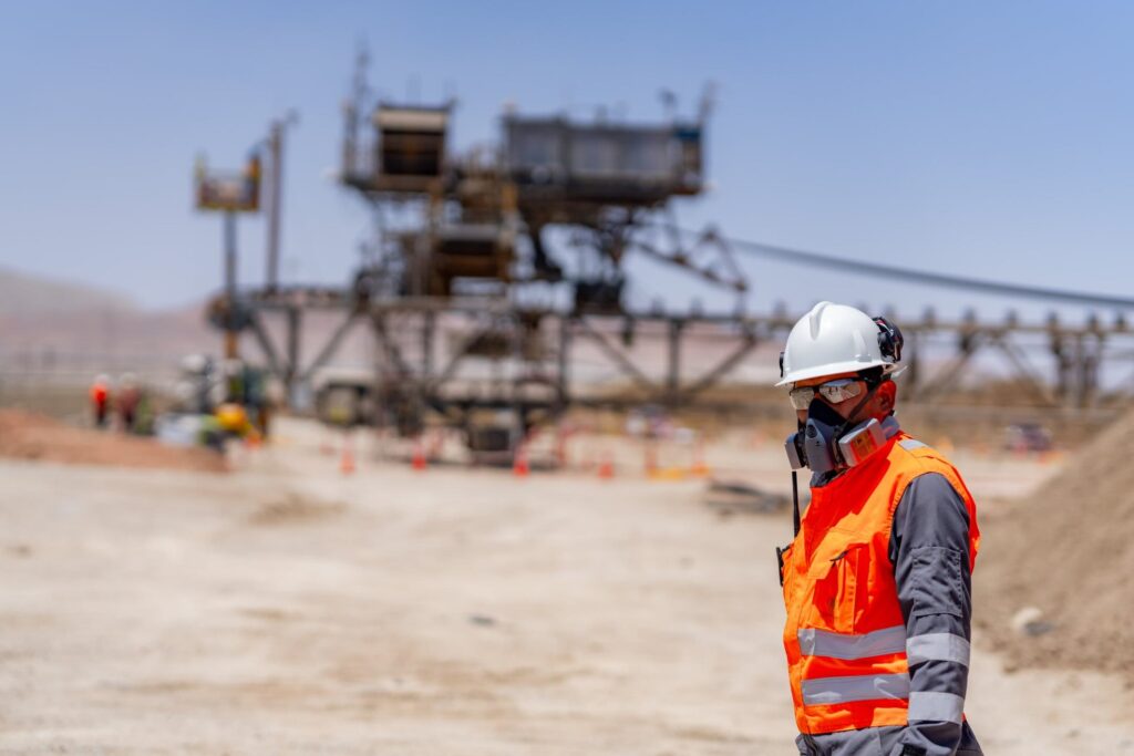 AYT y Codelco fortalecen gestión ambiental con red de monitoreo de clase mundial