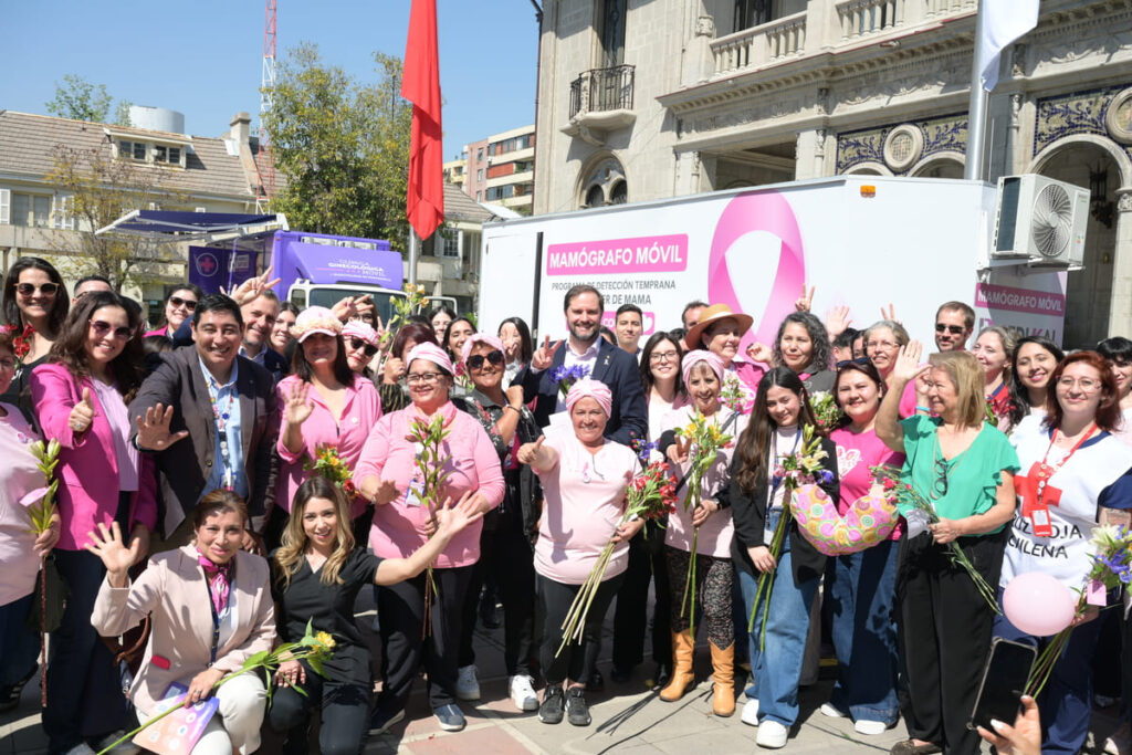 Mes del Cáncer de Mama: Providencia anuncia convenio para realizarse la mamografía