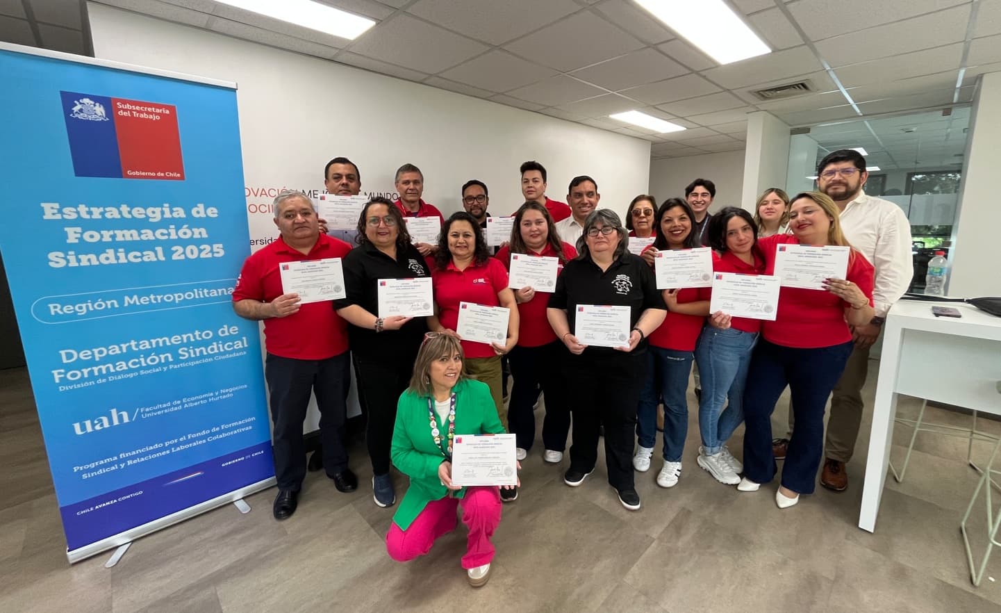 Finaliza Escuela de Formación Sindical desarrollada por Universidad Alberto Hurtado en la RM