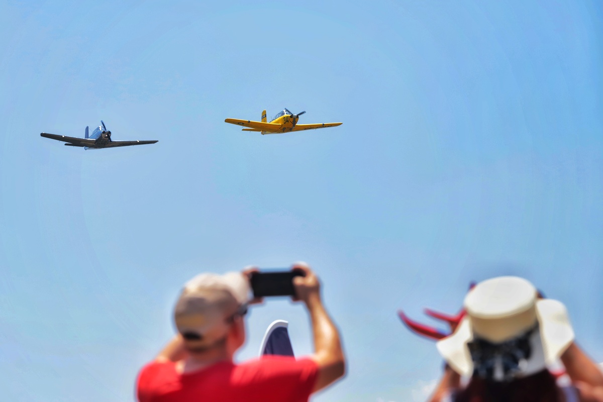 Festival aéreo en La Reina: Aeródromo Tobalaba celebra 71 años con masiva jornada abierta