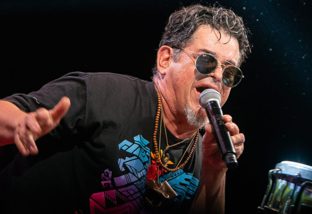 Joe Vasconcellos celebra los 30 años de “Toque” con grandes invitados en el Movistar Arena