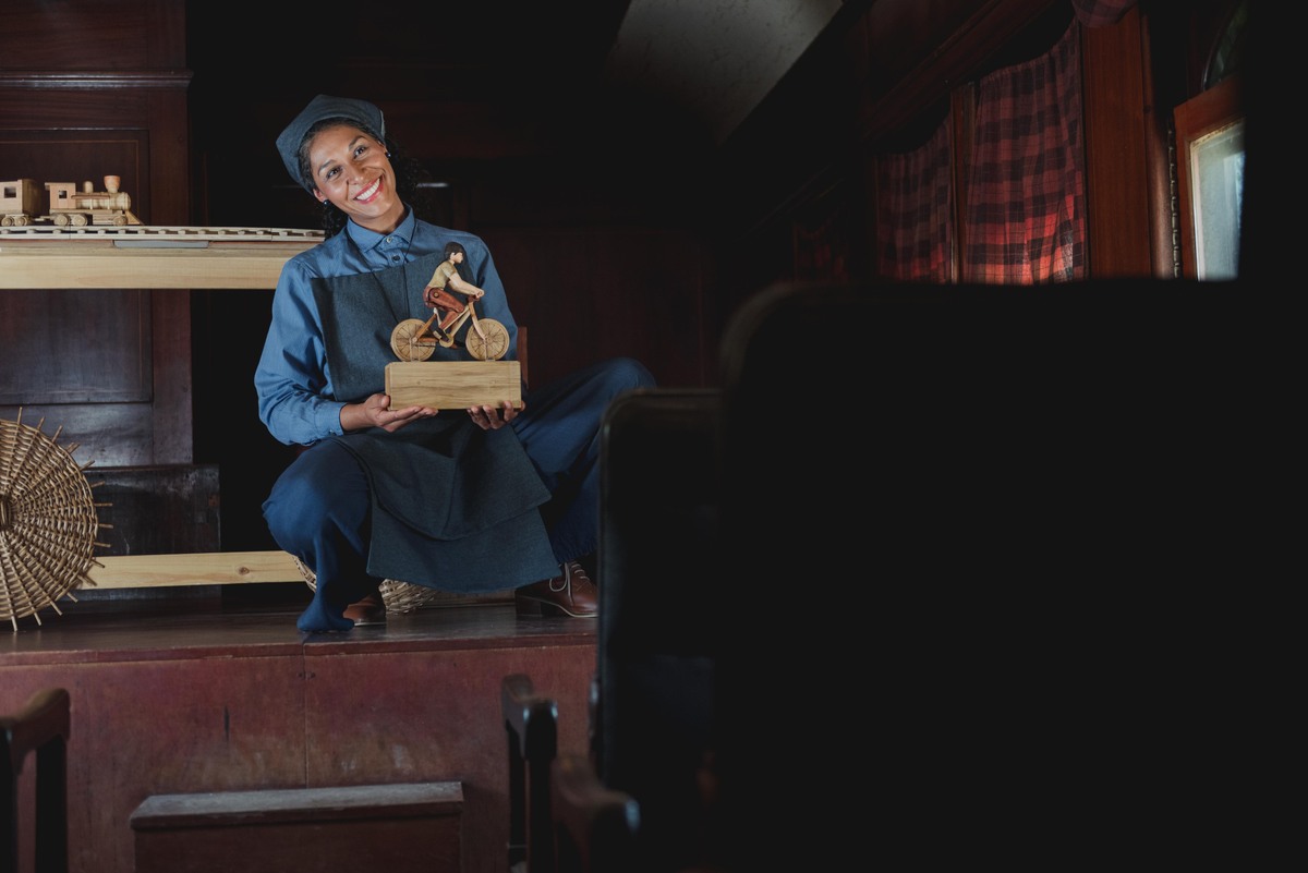 “Chiqui chiqui chá”: narración escénica revive la memoria ferroviaria de San Bernardo