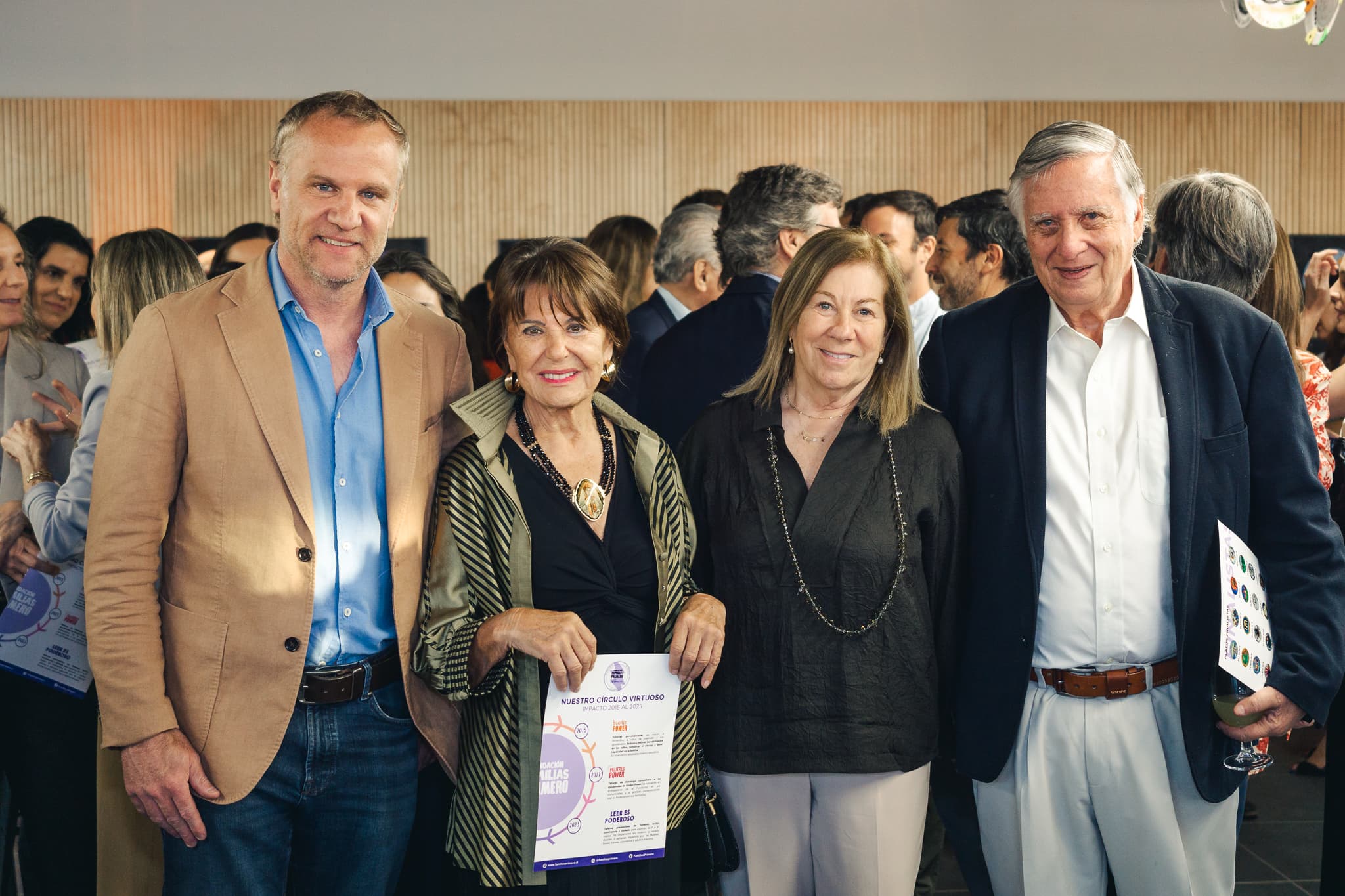 Fundación Familias Primero celebra 10 años con gala en el Claro Arena