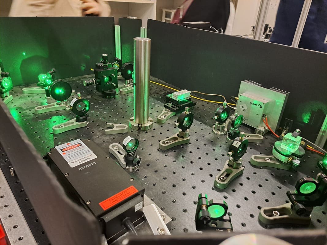 USM participa en el desarrollo del primer computador cuántico universal de Chile y Latinoamérica