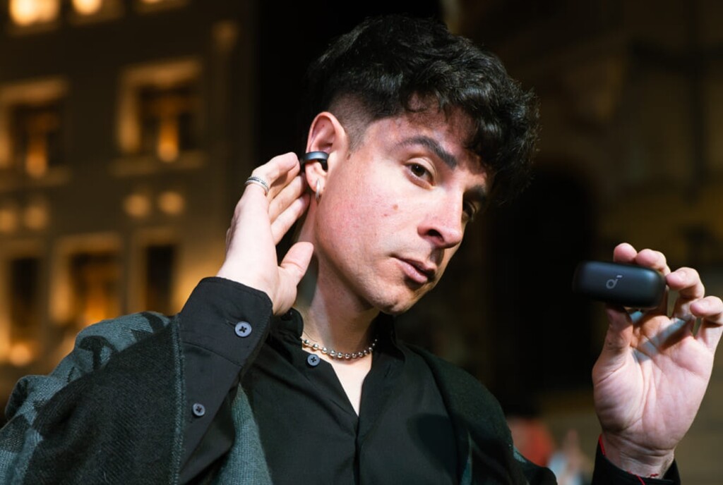 Soundcore lanza en Chile sus nuevos audífonos Open-Ear AeroClip