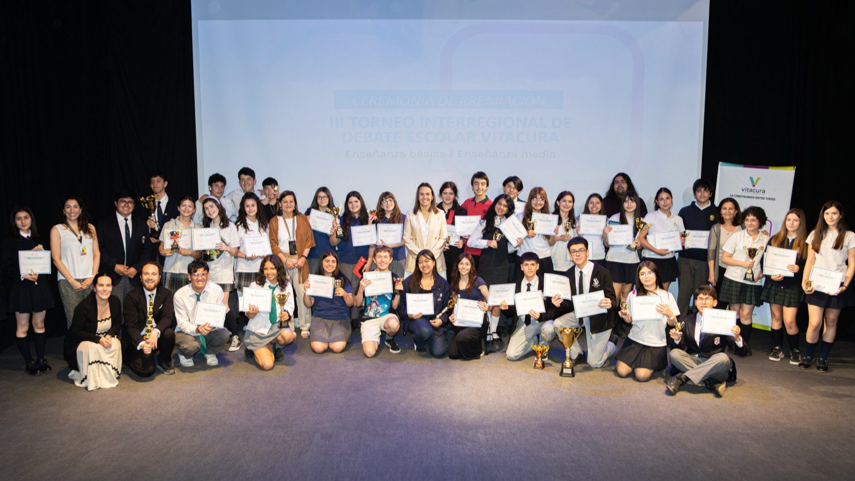 Torneo Interregional de Debate 2025 reúne a más de 250 estudiantes en su tercera versión