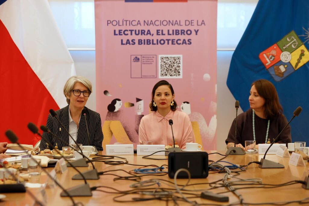 U. de Chile y MINCAP lanzan plataforma para fortalecer el ecosistema del libro y la lectura
