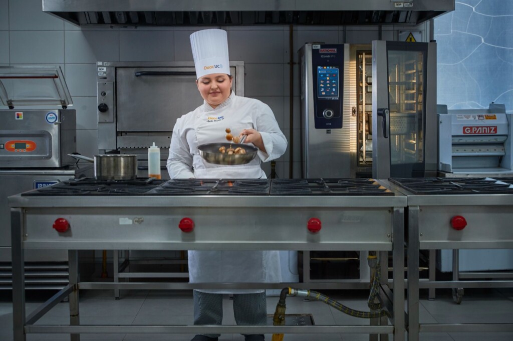 Juna-Chef 2025: el desafío gastronómico saludable de Junaeb y Duoc UC