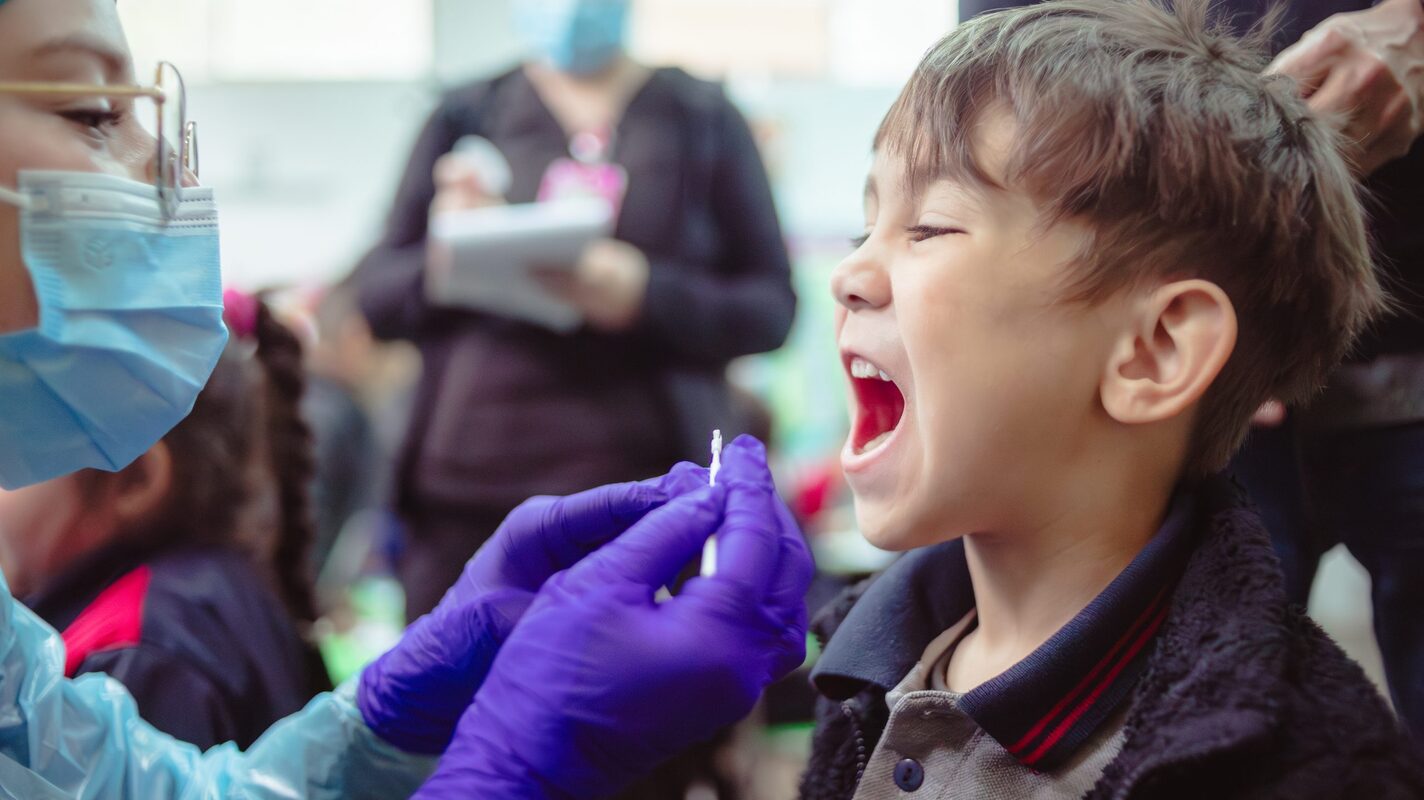 Recoleta refuerza la salud bucal infantil con innovadores programas comunitarios