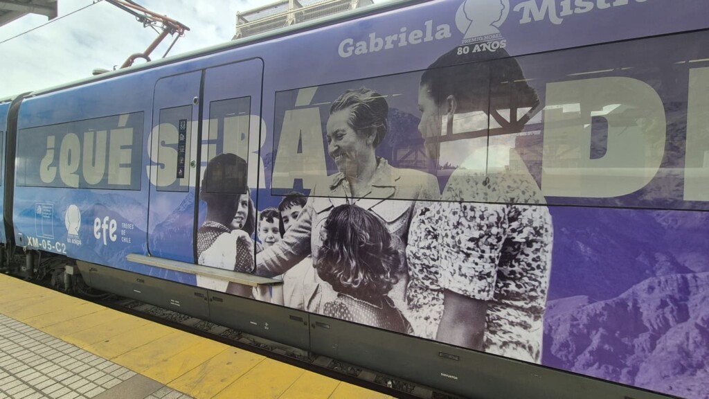 Tren Gabriela Mistral: EFE inaugura servicio especial en homenaje a los 80 años del Premio Nobel