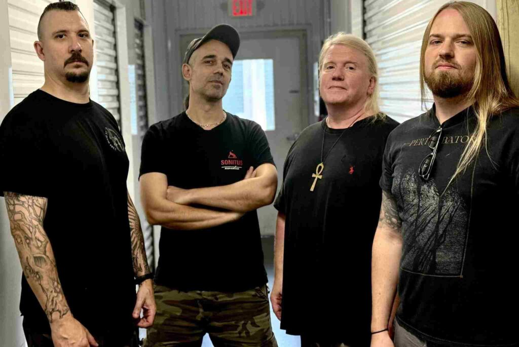 Nile regresa a Chile con un concierto larga duración en el Teatro Cariola