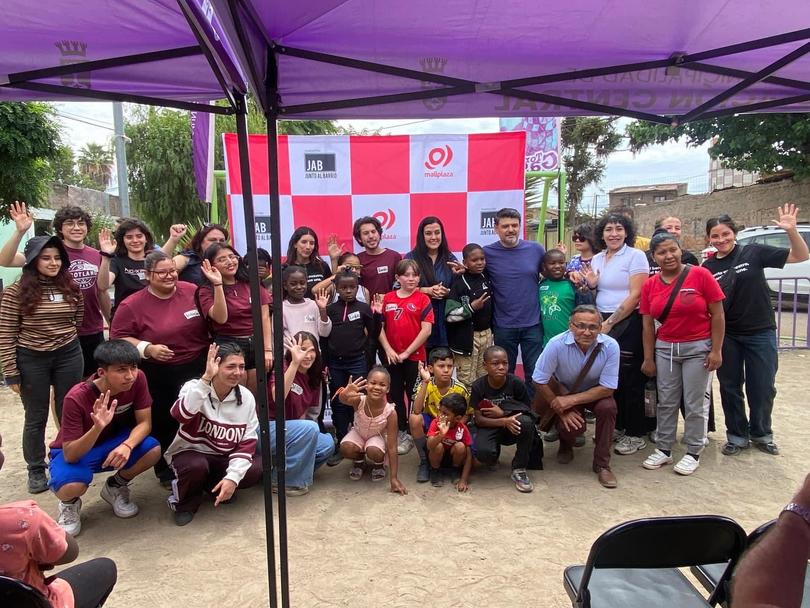 Niños y niñas de Estación Central participaron en escuela de verano de vinculación con el barrio
