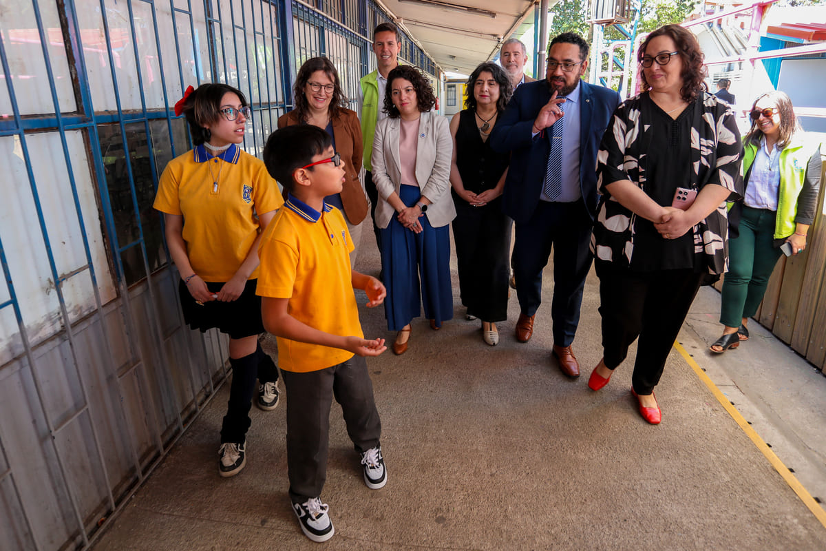 Ministro de Educación destaca cierre del año escolar 2025: “Estamos recuperando la asistencia y logrando resultados históricos en retención y aprendizajes”