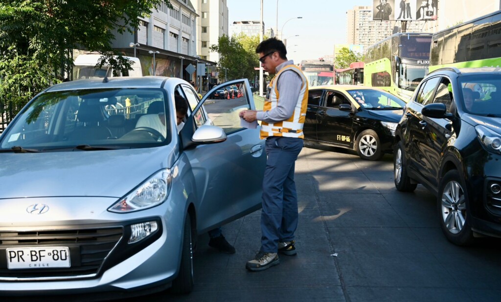 Autoridades refuerzan fiscalización y seguridad en terminales de buses por inicio de vacaciones de verano