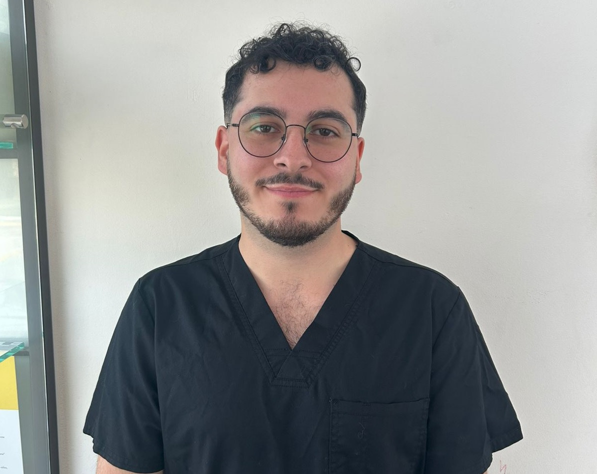 Resistencia a los antimicrobianos por Rafael Chávez