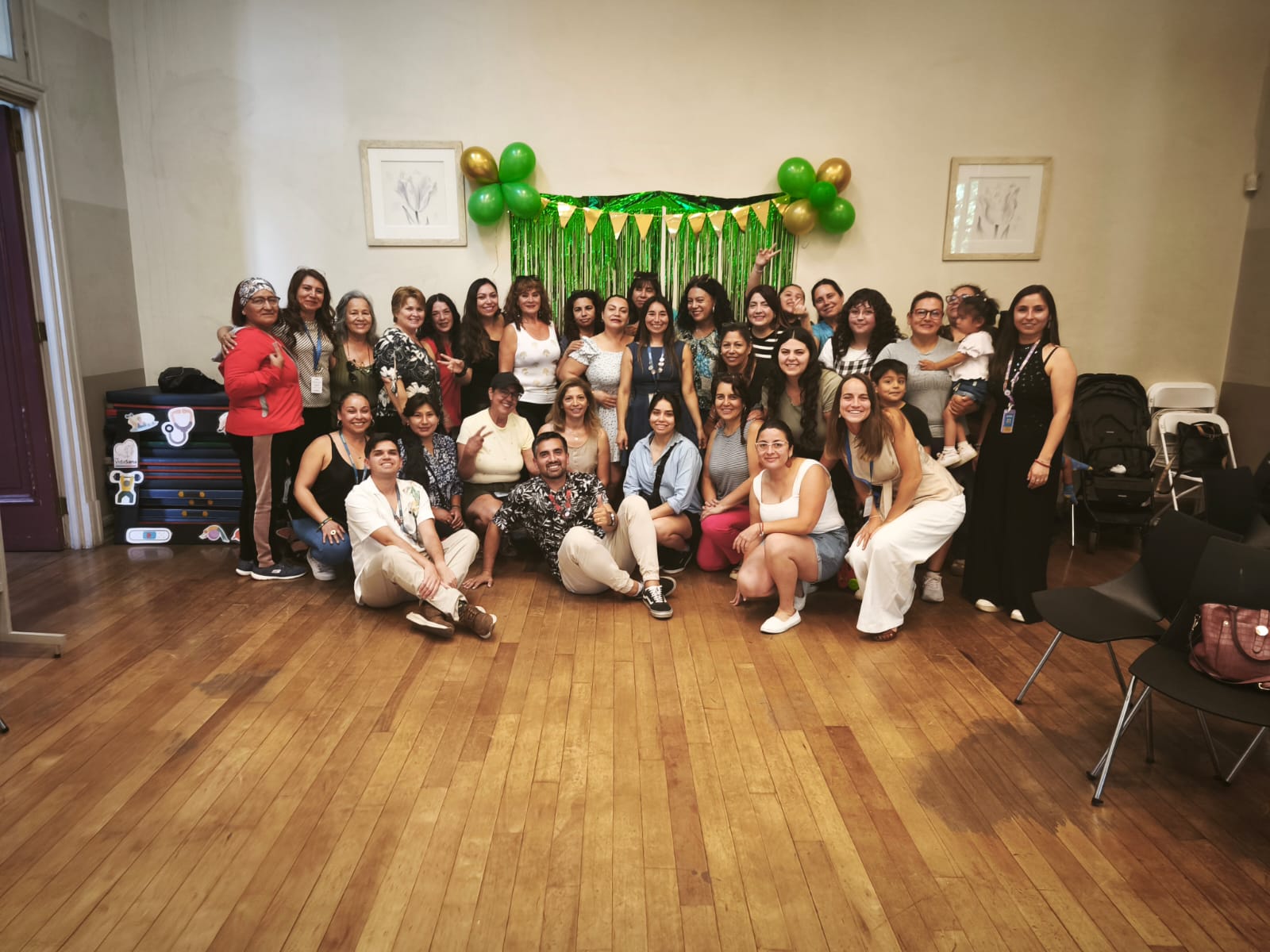 Destacan importante participación de usuarias en cierre del programa Elige Vida Sana en Santiago