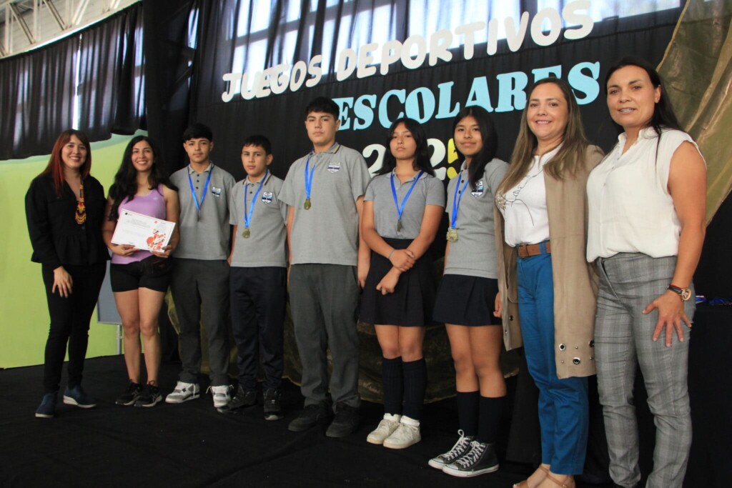 Recoleta Celebra el Talento y Esfuerzo en los Juegos Deportivos Escolares 2025