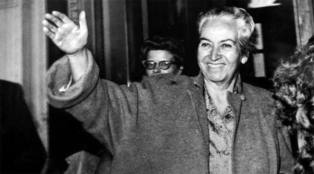 U. de Chile inaugura exposición sobre Gabriela Mistral a 80 años de su Premio Nobel