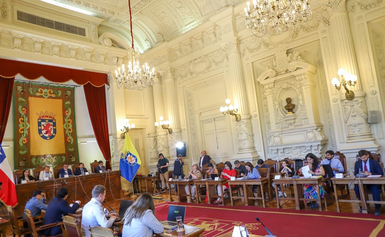 Primer año de gestión: Santiago recupera su rumbo bajo el liderazgo del alcalde Mario Desbordes