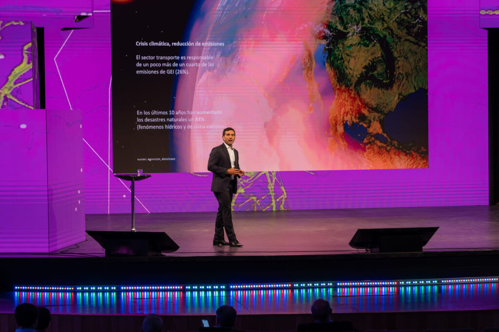 Congreso Futuro 2026: Chile avanza lentamente en electromovilidad y abre el debate sobre cómo acelerar la transición