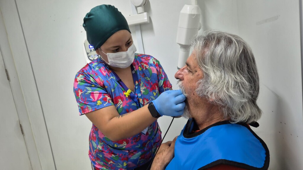 Recoleta reactiva el servicio de radiología dental para fortalecer la atención odontológica en la comuna