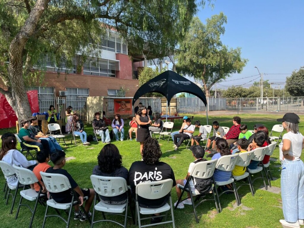 En Recoleta niñas, niños y adolescentes aportan propuestas para mejorar la movilidad y el transporte público en Santiago Norte