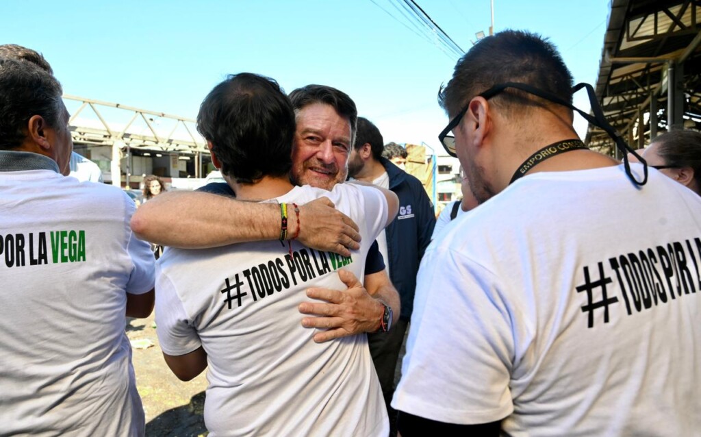 Recoleta: Activan Fondo MiPyme Segura para apoyar a locatarios afectados por incendio en La Vega Central