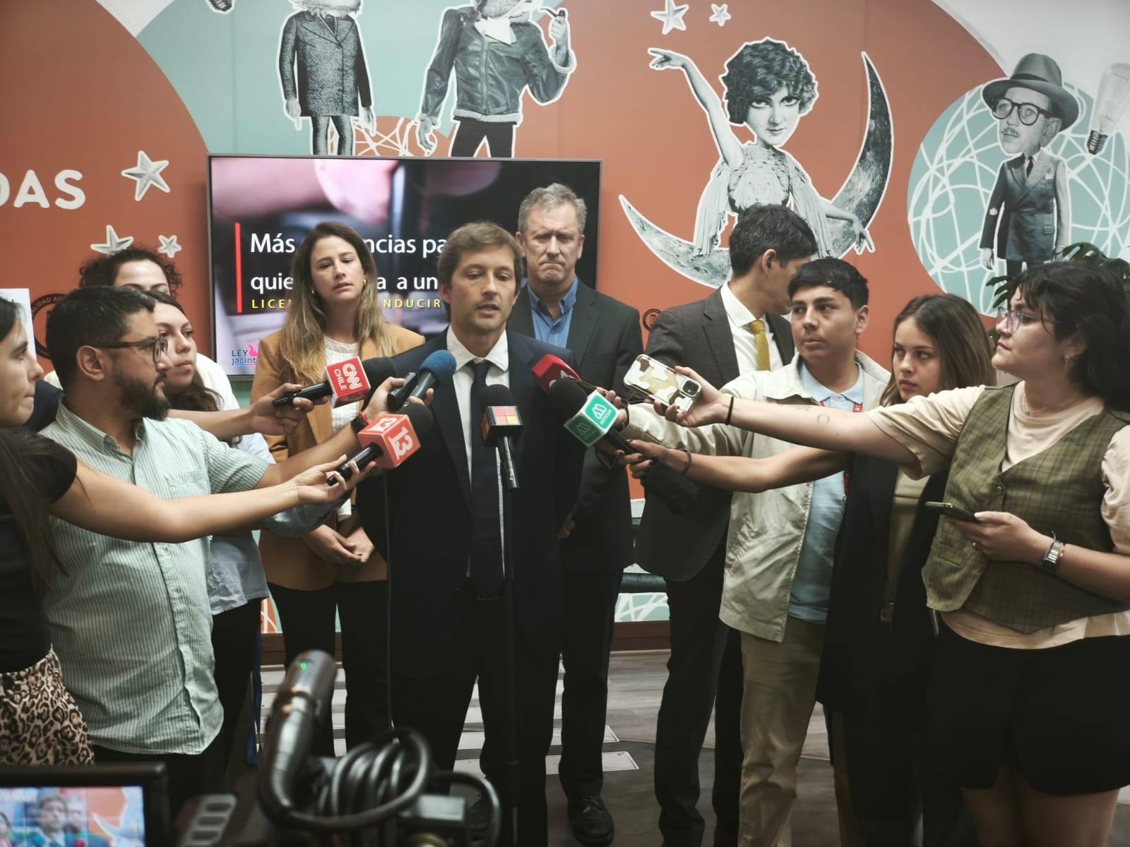 Ley Jacinta inicia implementación progresiva en todo el país, tras su publicación en el Diario Oficial