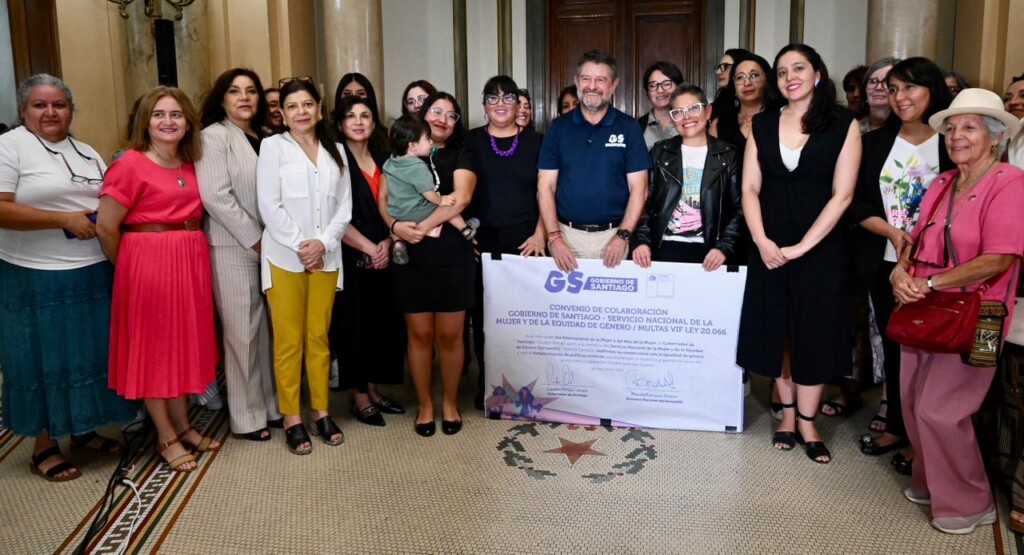 8M: Gobierno de Santiago y SernamEG  firman convenio que fortalece la atención a víctimas de violencias de género 