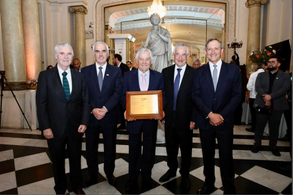 Copec recibe el Premio ICARE 2025 por su aporte al desarrollo empresarial y económico de Chile