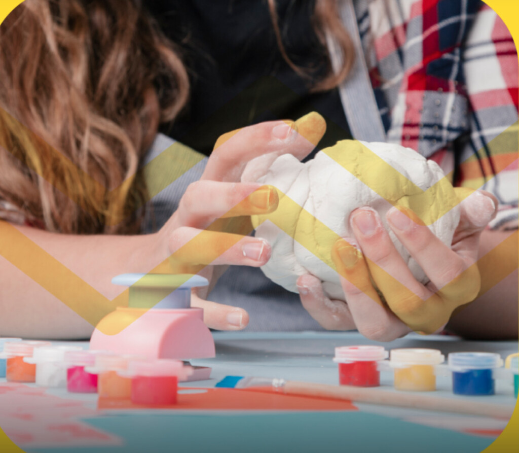 Ñuñoa impulsa vida comunitaria con talleres gratuitos en Casa Comunitaria Sede Sur