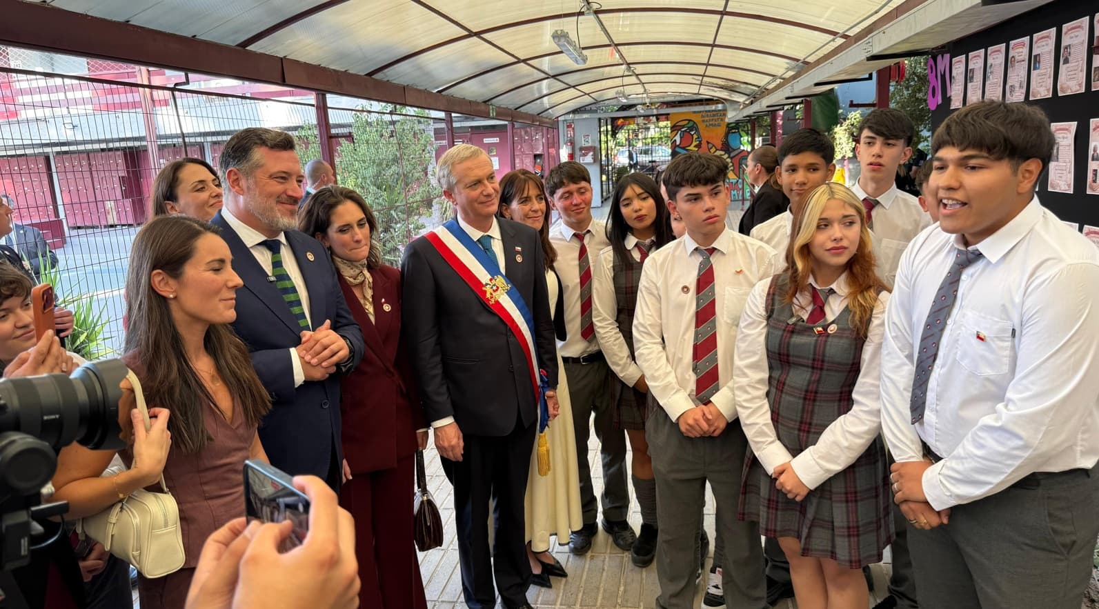 Presidente Kast inaugura junto al alcalde Sichel el año escolar 2026 en Ñuñoa