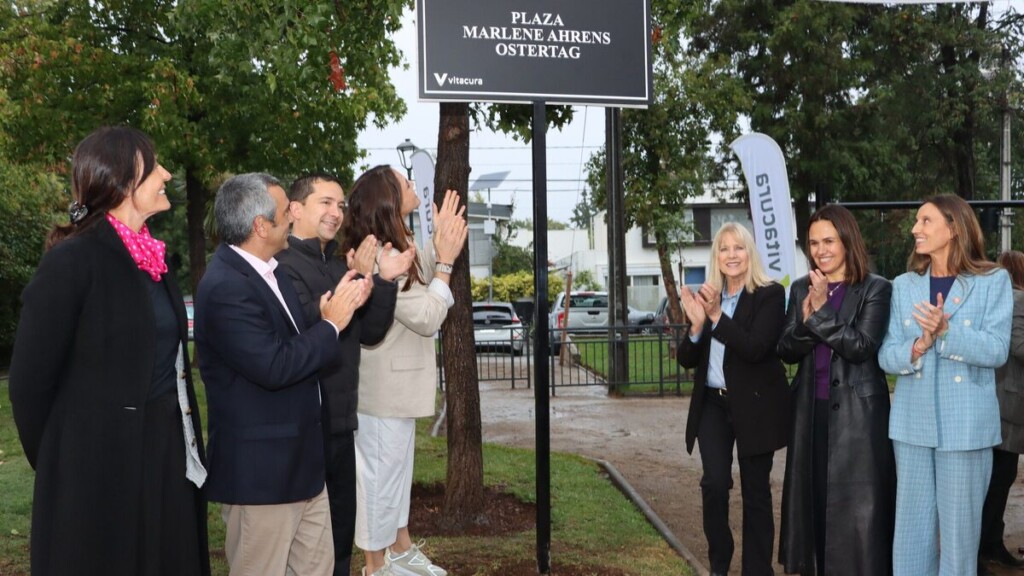 Vitacura rinde homenaje a Marlene Ahrens con nueva plaza que rescata su legado olímpico y su vínculo con la comuna