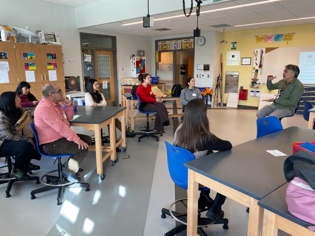 Caja los Andes y ChileMass lanzan curso gratuito para profesores con viaje a Boston