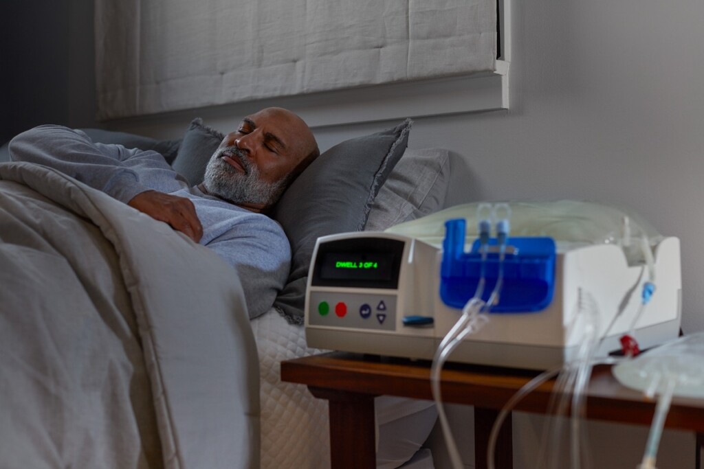 Diálisis peritoneal como primera opción en GES