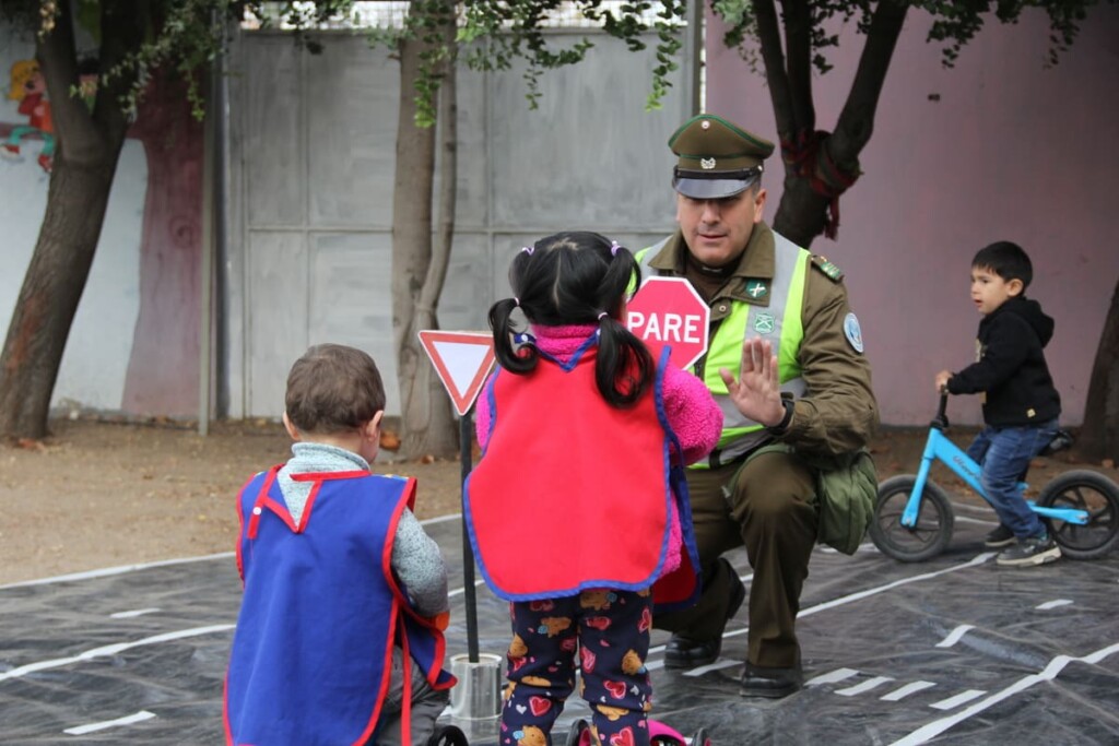 Educación vial en primera infancia: JUNJI promueve autocuidado en jardín infantil de Maipú