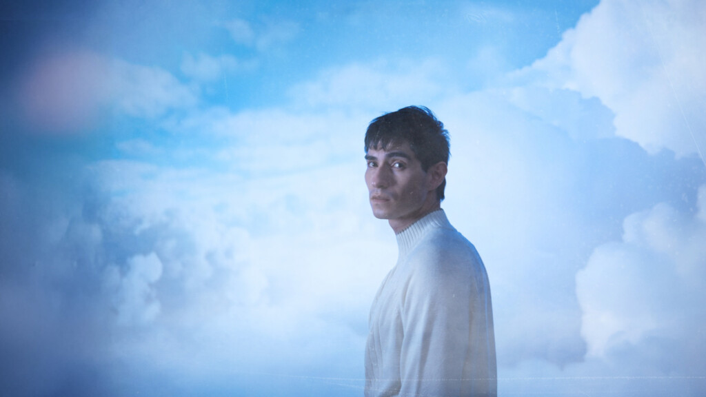 Ian Thiele debuta con “El Paraíso”, un EP que convierte la vulnerabilidad en Pop Soul