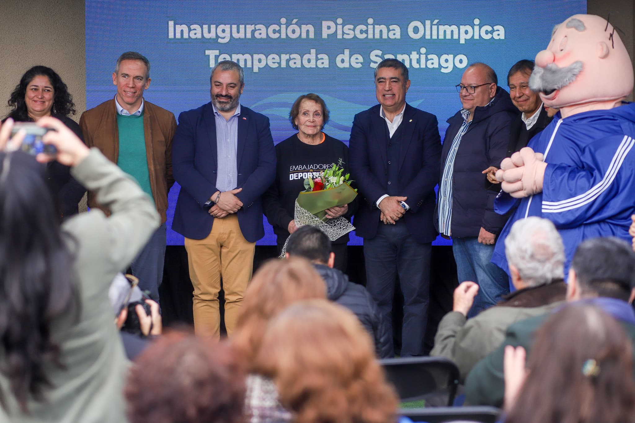 Municipalidad de Santiago reinaugura la Piscina Olímpica Temperada del Parque O’Higgins