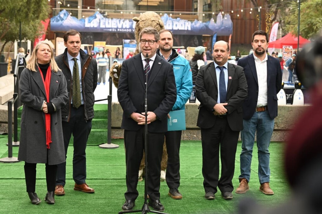 Temporada de invierno 2026: autoridades lanzan la oferta turística de la Región Metropolitana