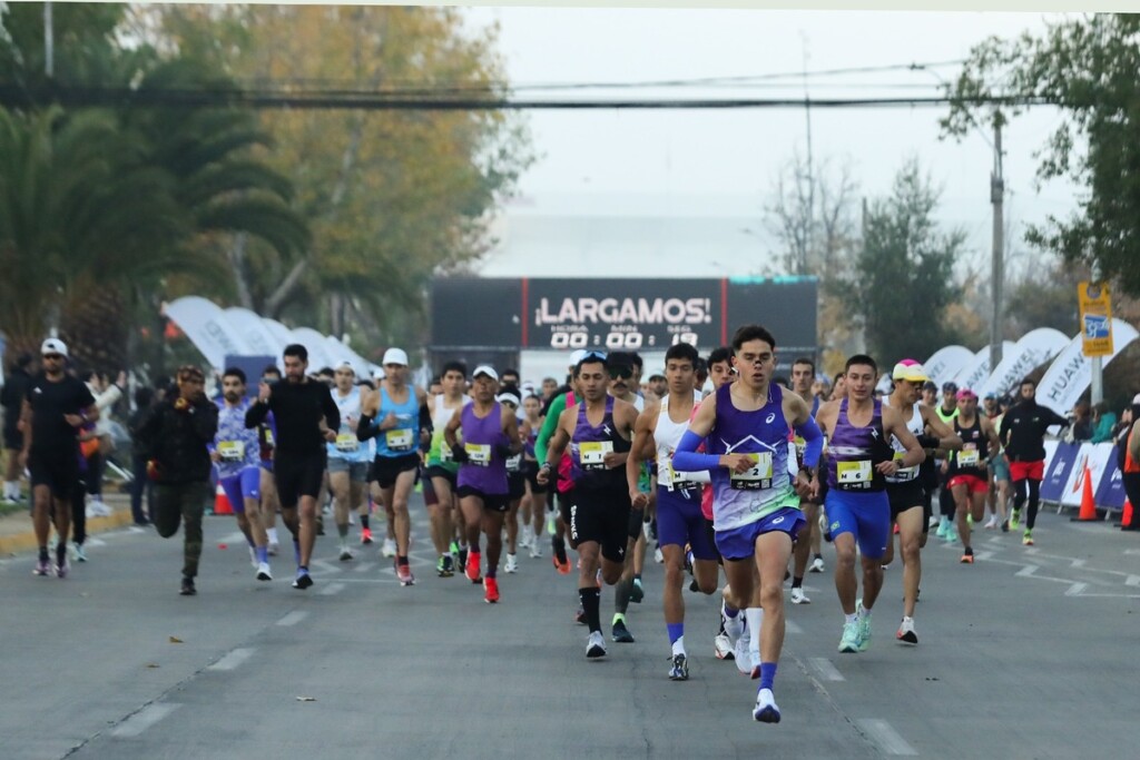 Más de 2.500 corredores participaron en la segunda fecha del Marley Coffee STGO10K By ASICS 2026