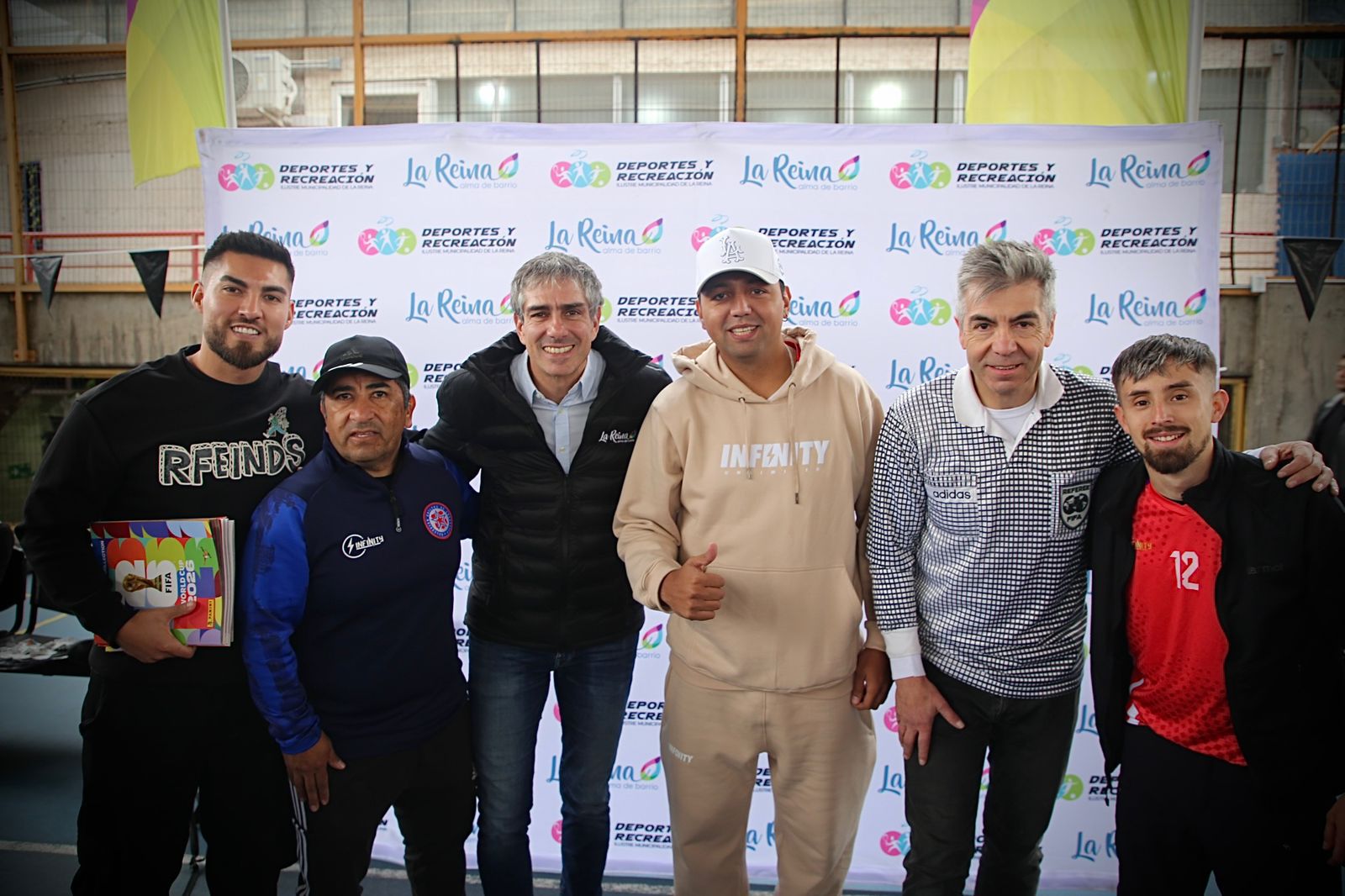 La Reina tiene Mundial: Familias vibraron con masiva Cambiatón