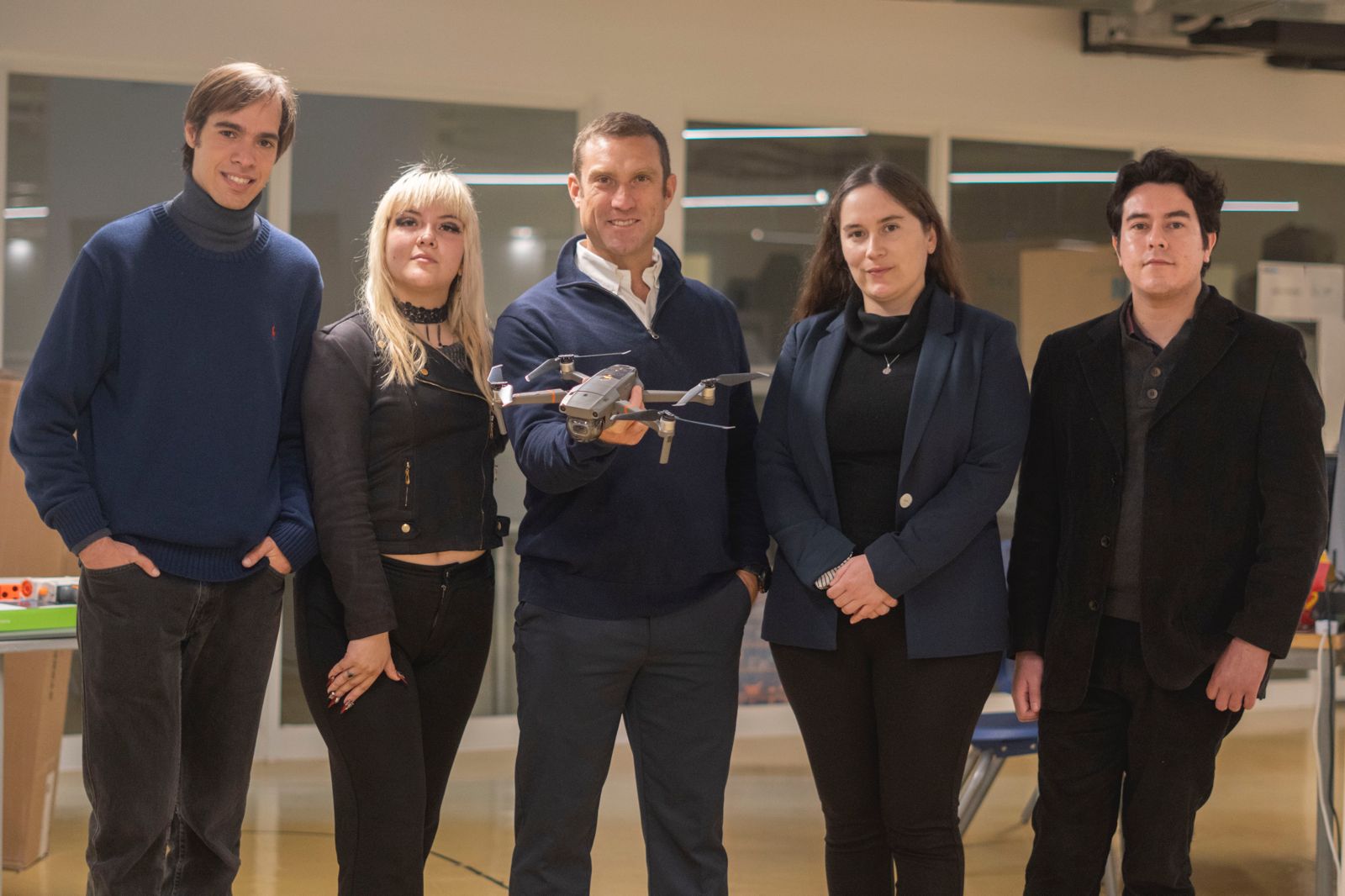Facultad de Ingeniería y Ciencias UAI crea un laboratorio que integra física e inteligencia artificial