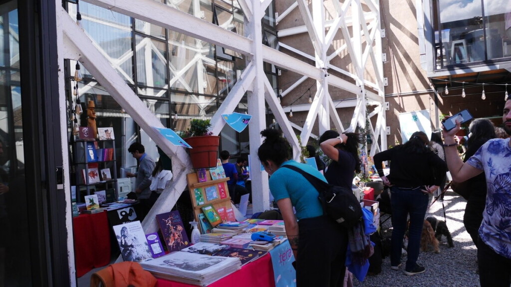 Feria del Libro Independiente llega al Barrio Yungay con 16 editoriales
