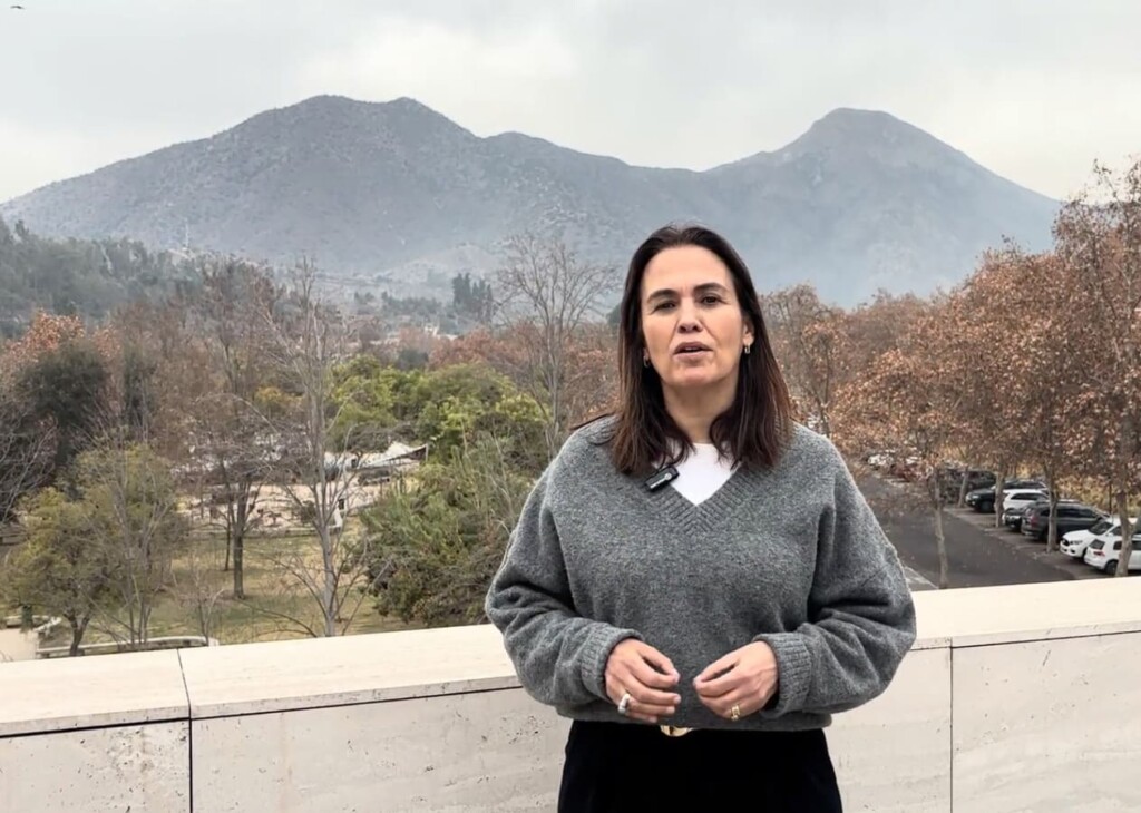 Vitacura pide evitar trekking por sistema frontal