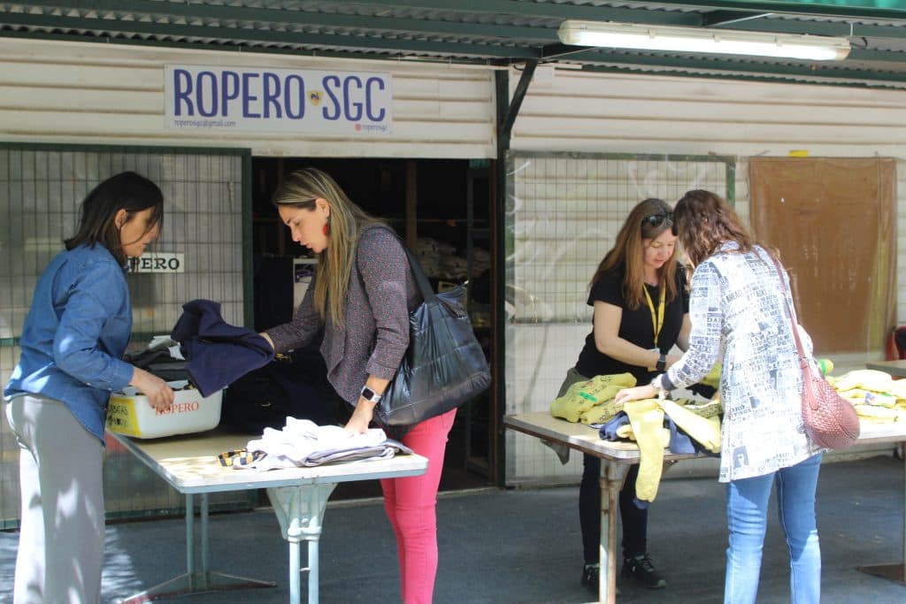 Colegio Saint George impulsa la economía circular con su Ropero Solidario