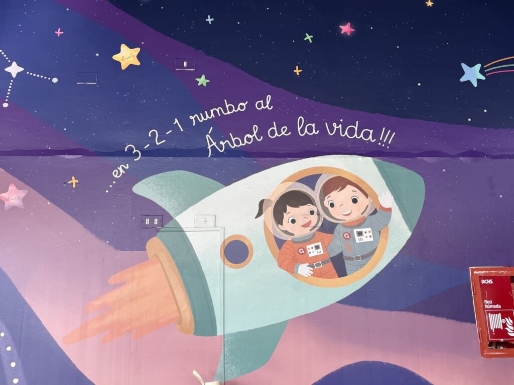 COANIQUEM transforma la rehabilitación infantil con murales terapéuticos