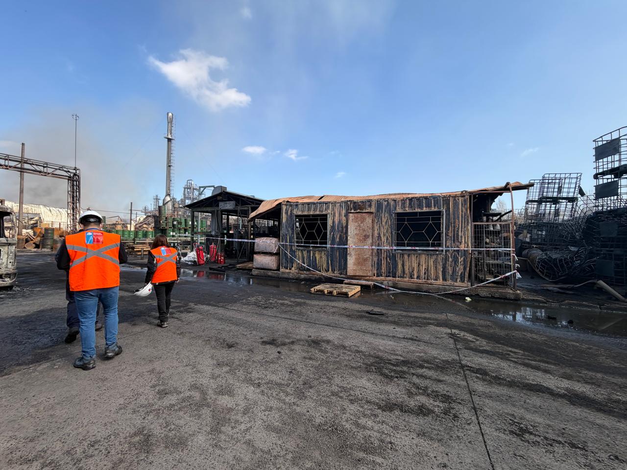 Dirección del Trabajo realiza nueva jornada de fiscalización tras incendio en empresa de Quilicura