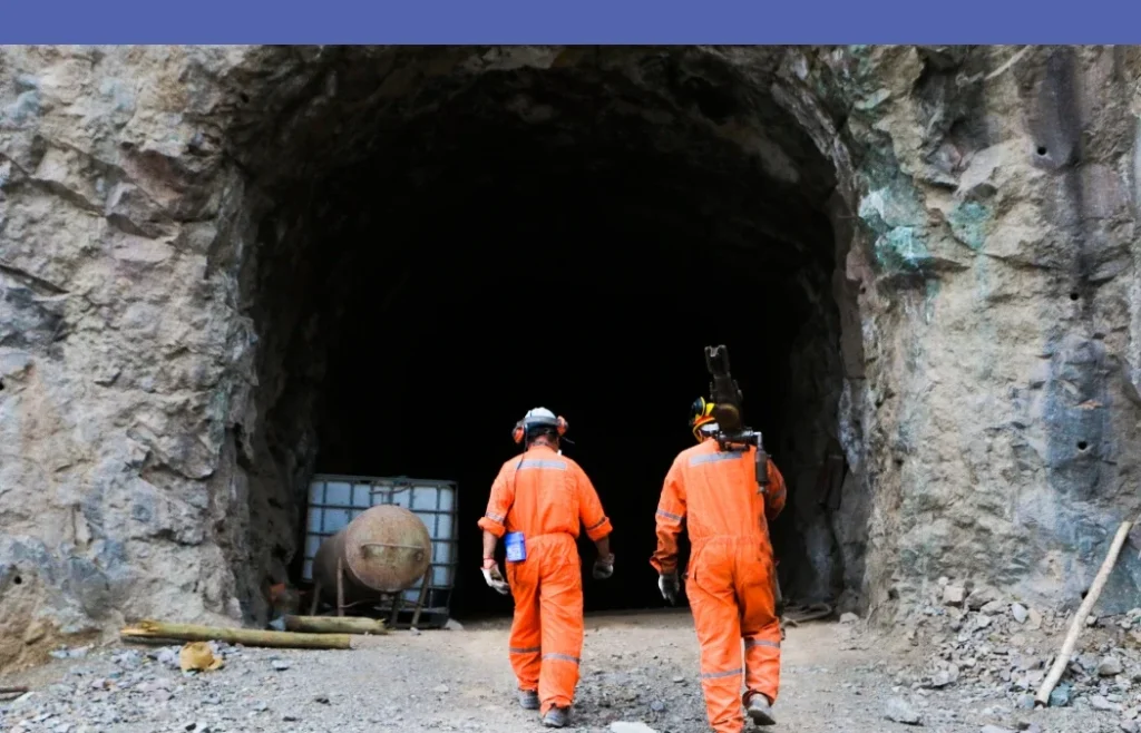 Minería busca 37 mil trabajadores y lanza plataforma con IA