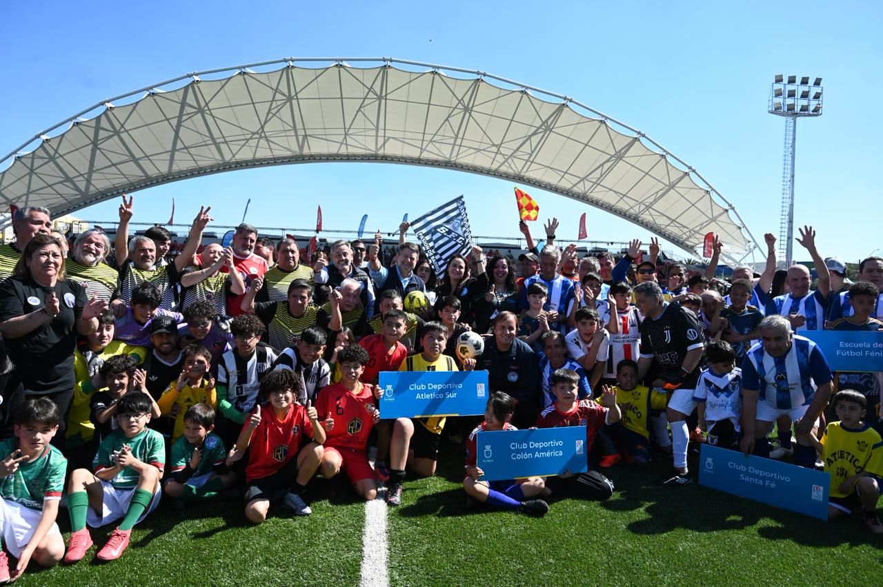 Gobierno de Santiago inaugura renovado Estadio La Montura tras más de una década de espera en San Miguel